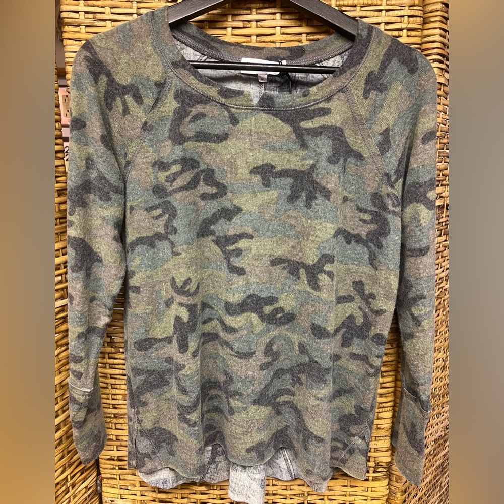 Michael Stars- New with tag, Women’s, Size: SP,Treasure notched camo,L/S,Madison